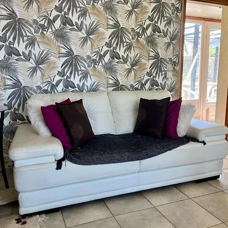 Maison 15 Min Plages 펜션 *